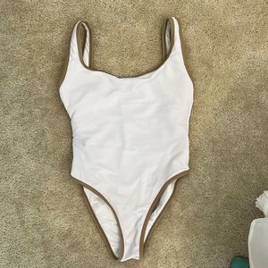 NWOT LainSnow one piece Large-white